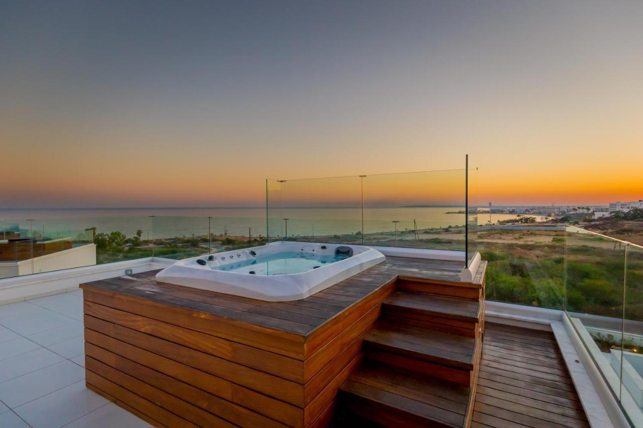 Love Bridge Seaview Villas Айя Напа Екстериор снимка