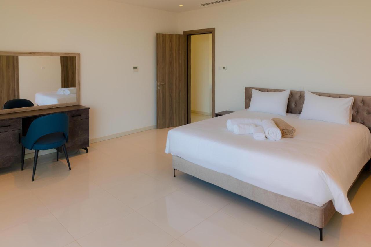 Love Bridge Seaview Villas Айя Напа Екстериор снимка